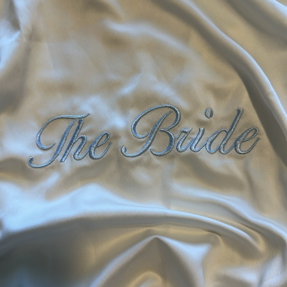 Bridal Robe - Picture 2 of 5